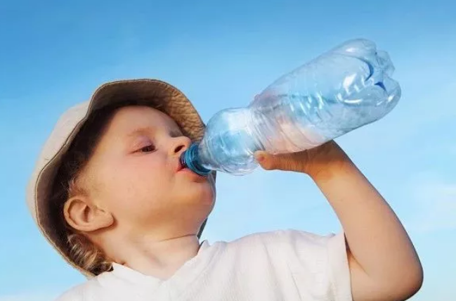 你真的会喝水吗？夏季喝水的几大注意事项，必知！